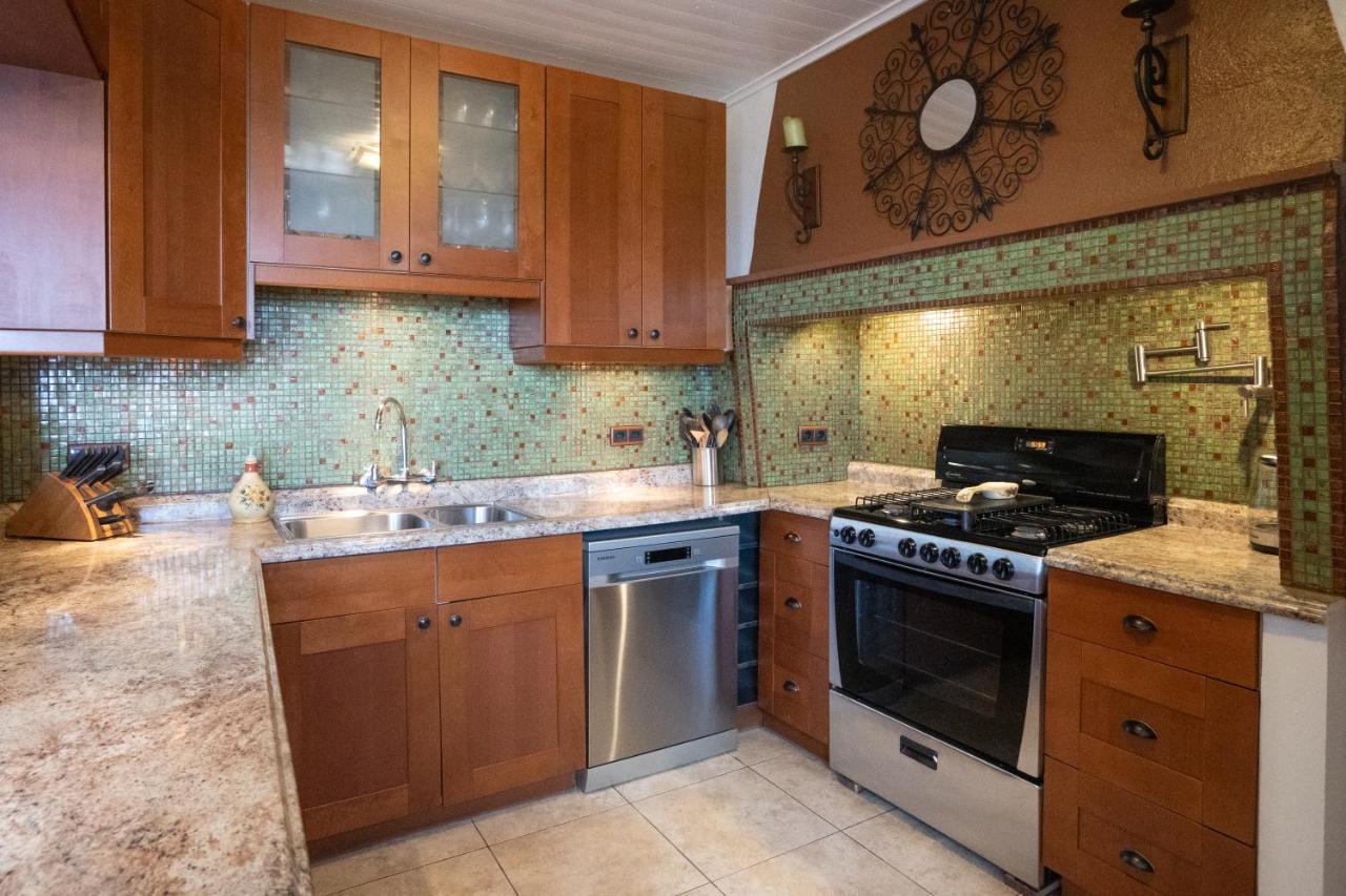 Quinta Pereirinha Farm - A Private 3 Bedroom Vacation Home, Close To Hiking W Ocean Views - Pico Island, Azores São Roque do Pico Εξωτερικό φωτογραφία